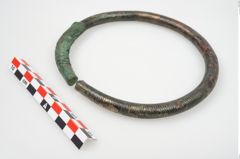 Foto von Bronzearmreif (NHMW-PRAE-025665)